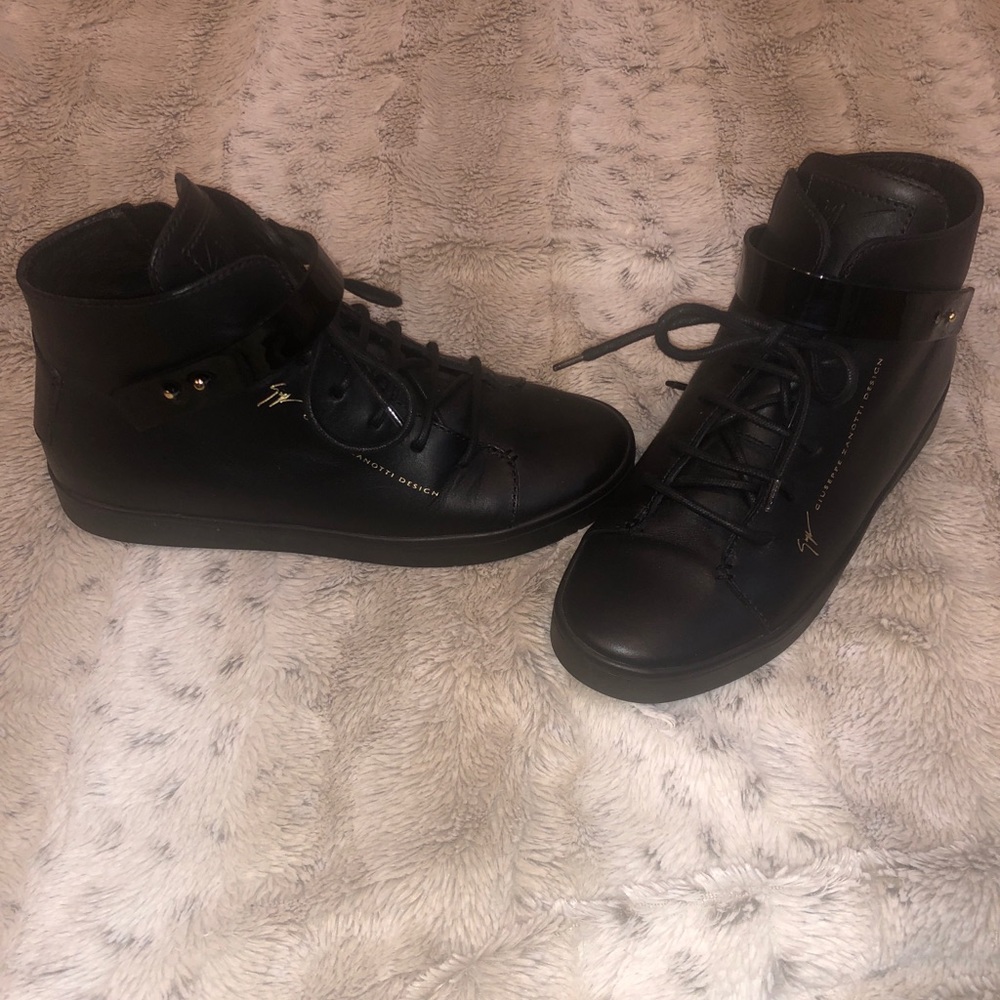 Giuseppe Zanotti Design